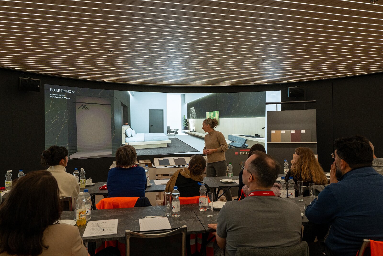 VSI.ASAI. Event bei Fördermitglied Egger Holzwerkstoffe in St. Johann Event bei Fördermitglied Egger Holzwerkstoffe in St. Johann