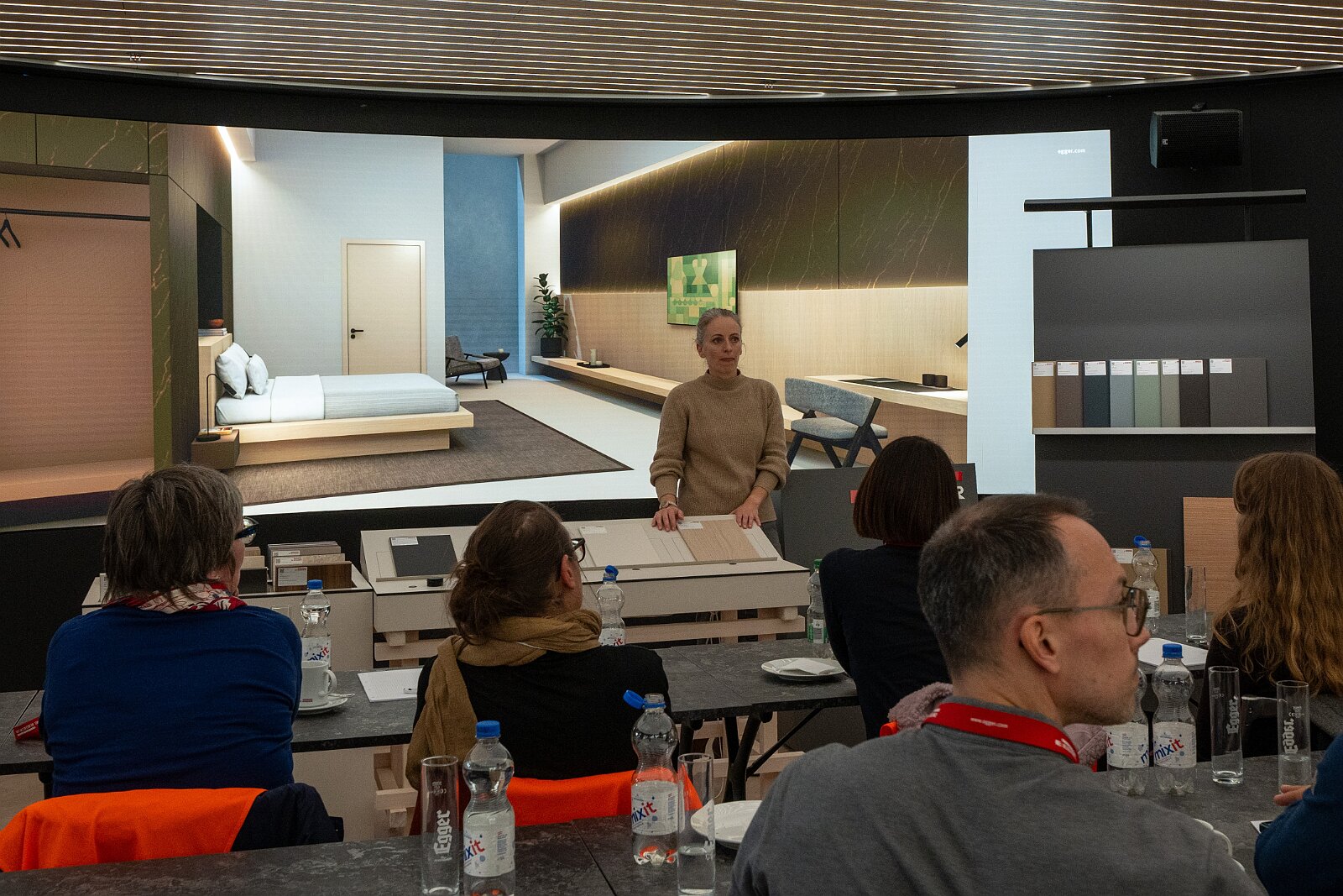 VSI.ASAI. Event bei Fördermitglied Egger Holzwerkstoffe in St. Johann Event bei Fördermitglied Egger Holzwerkstoffe in St. Johann