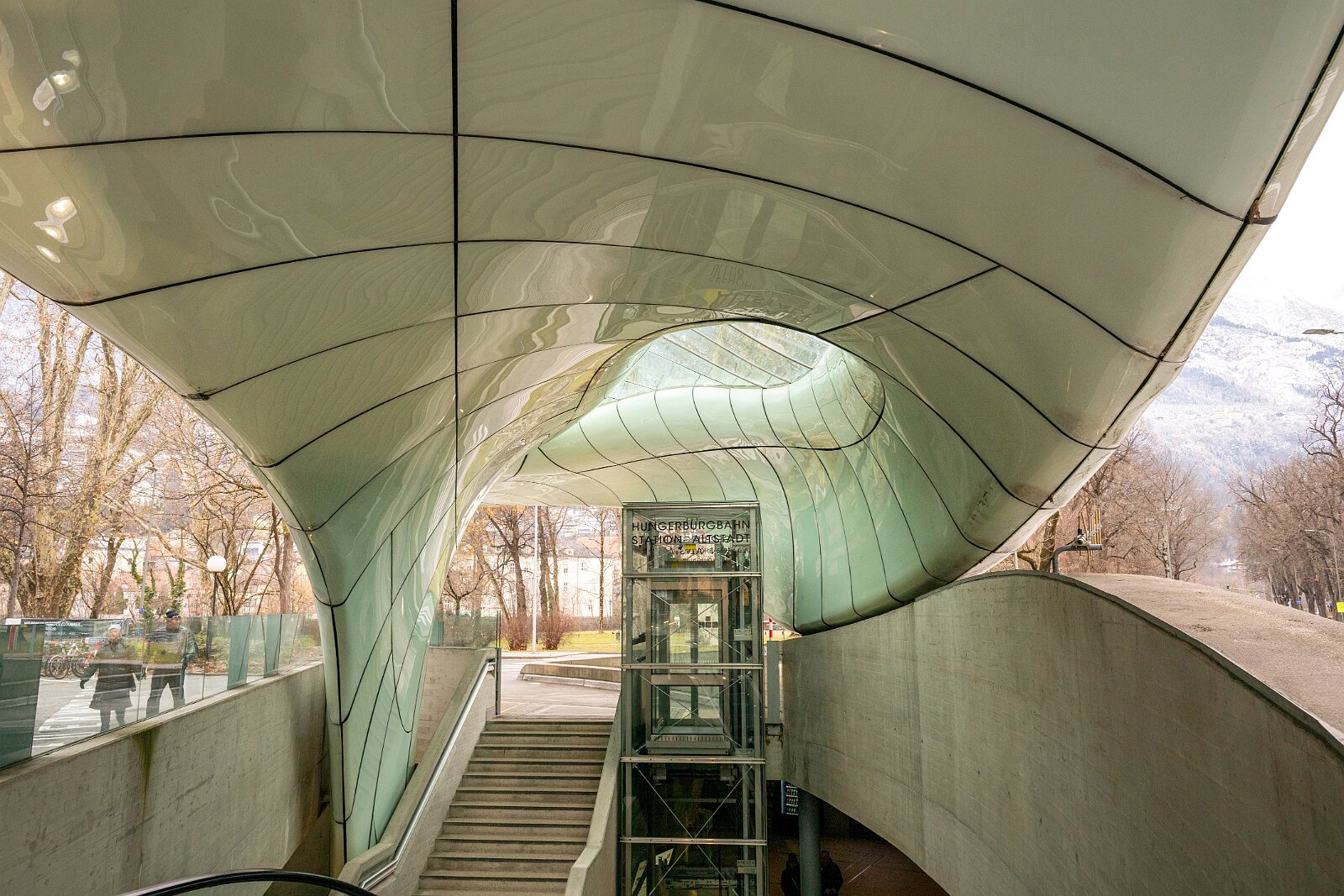 VSI.ASAI. Innsbruck Innsbrucker Nordkettenbahn Architektin: Zahad Hadid