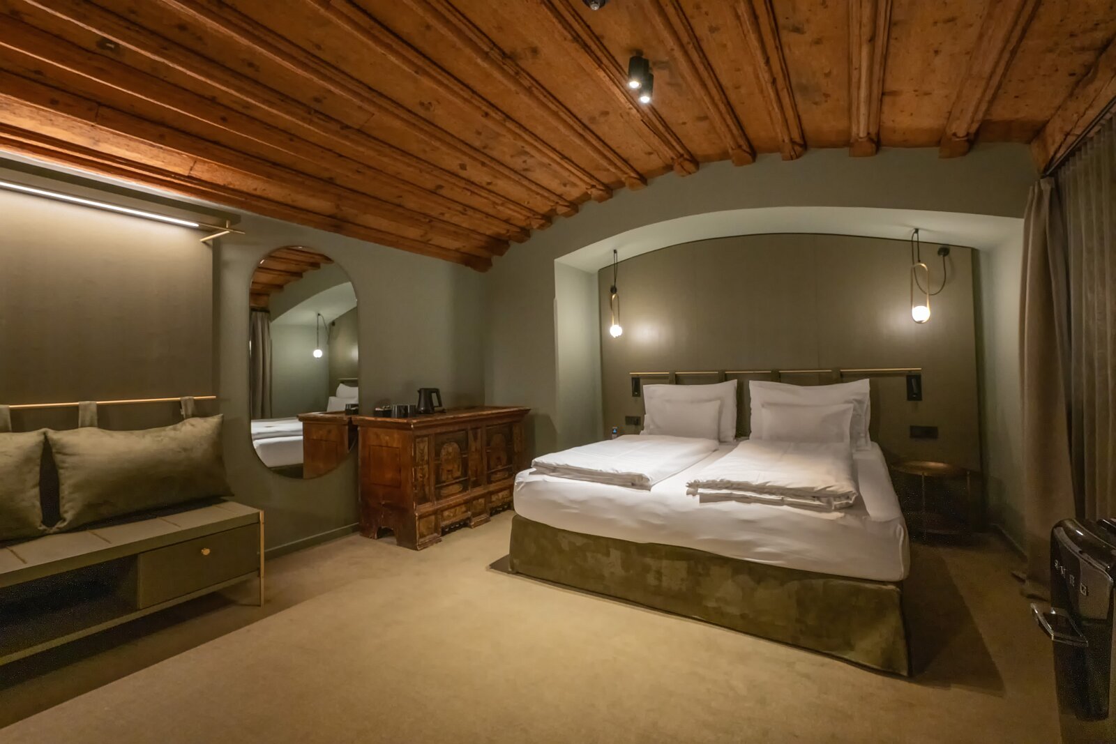 VSI.ASAI. Innsbruck Altstadt Hotel weisses Kreuz