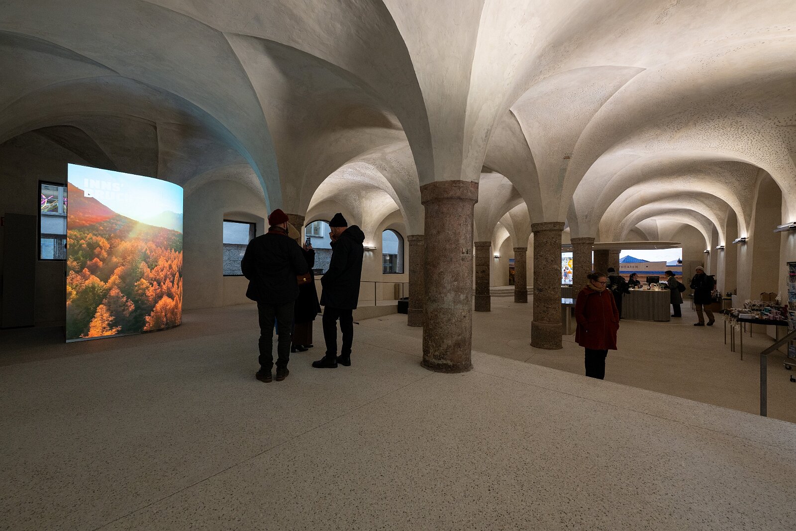 VSI.ASAI. Innsbruck Tourismushalle Innsbruck Architekten MAnfred Sander und Betina Hanel