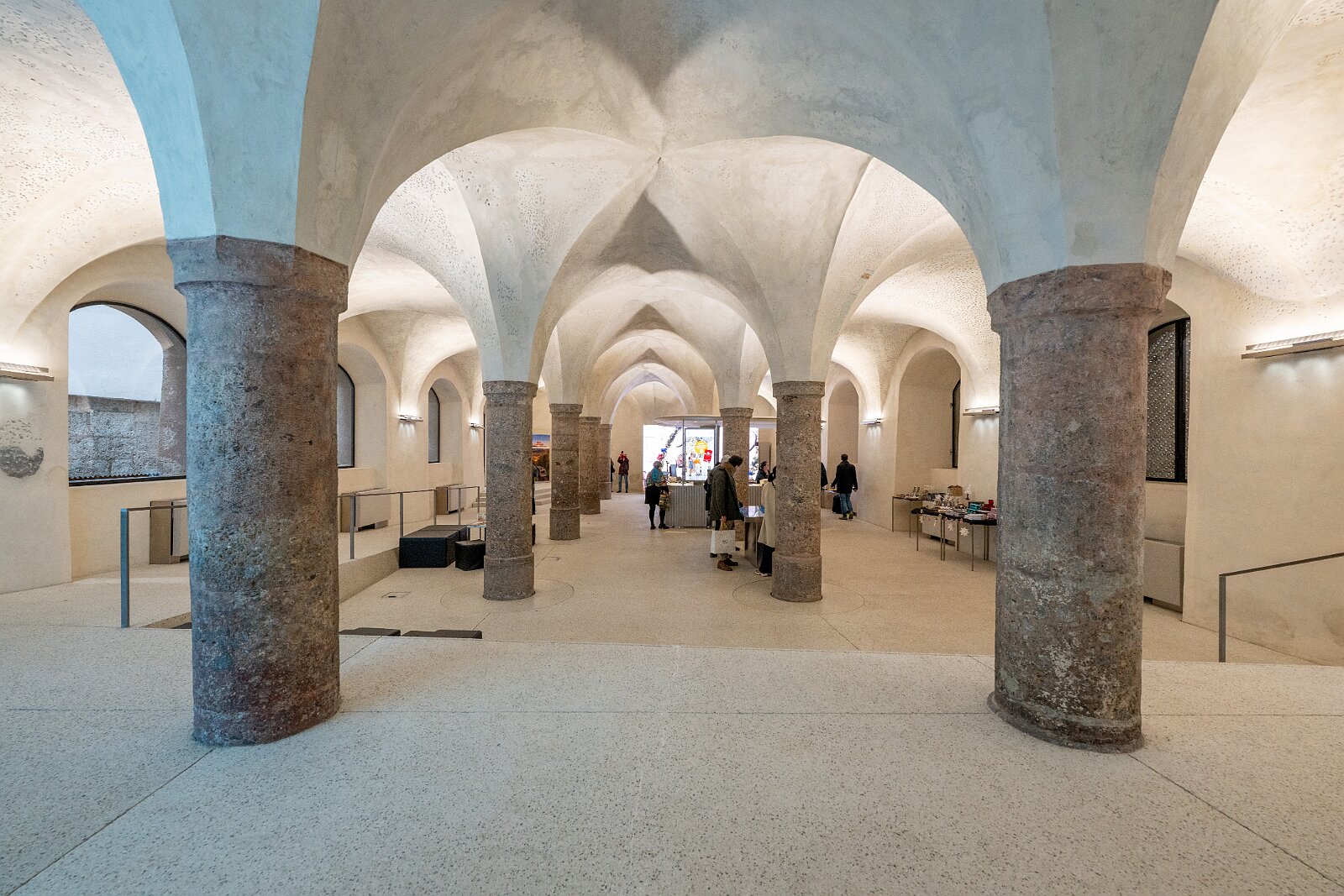 VSI.ASAI. Innsbruck Tourismushalle Innsbruck Architekten MAnfred Sander und Betina Hanel