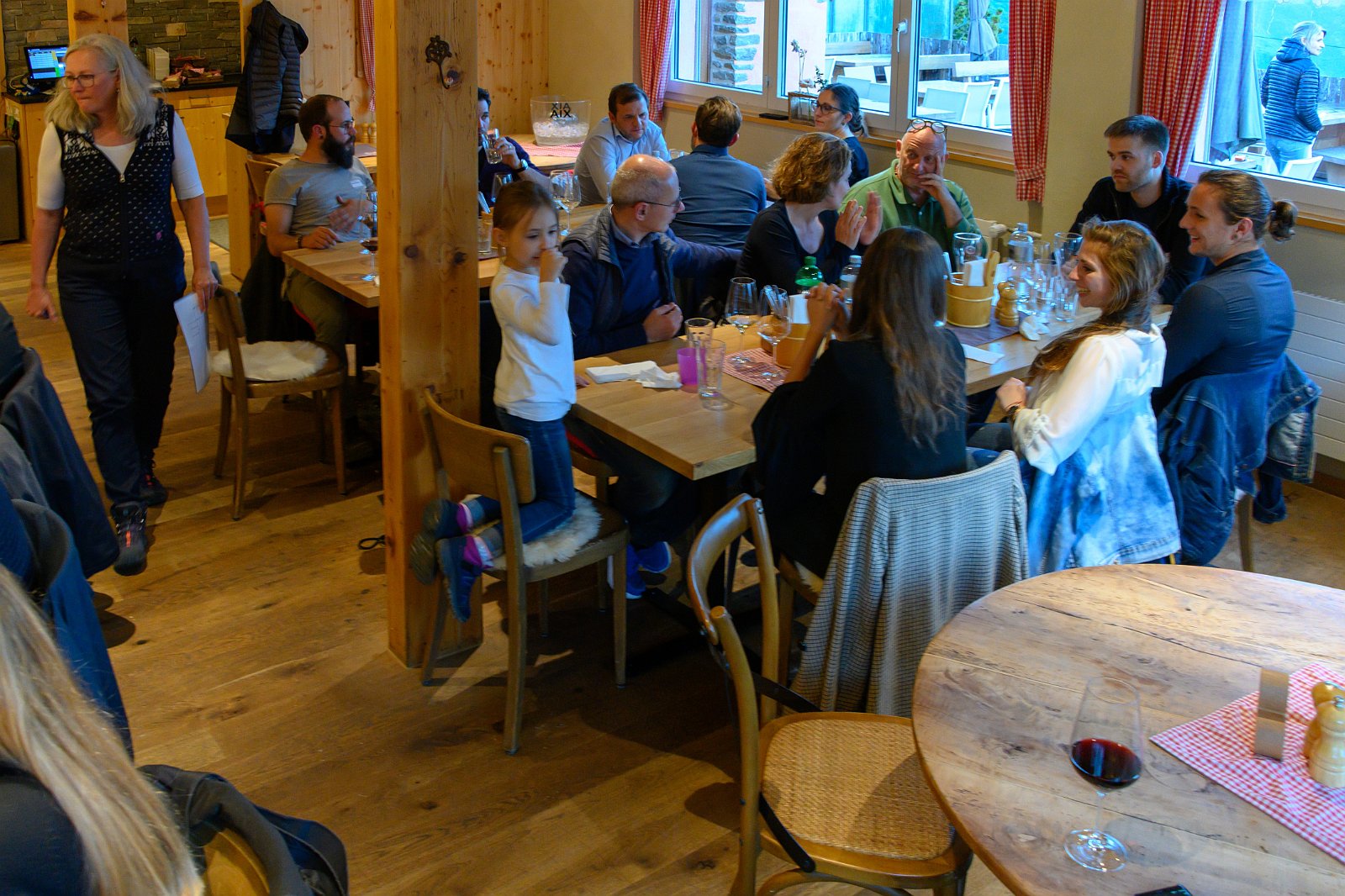 VSI.ASAI - Generalversammlung 21.-23. Juni 2019 Nachtessen auf dem Nätschen im Restaurant Alphitttä