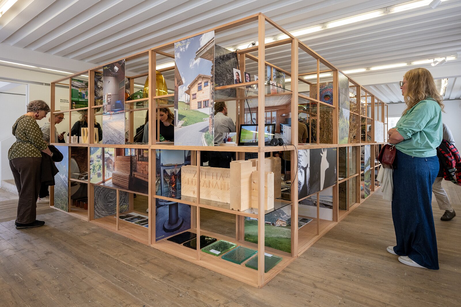 VSI.ASAI. Generalversammlung Flims Das gelbe Haus in Flims, Architekt Valerio Oligiati