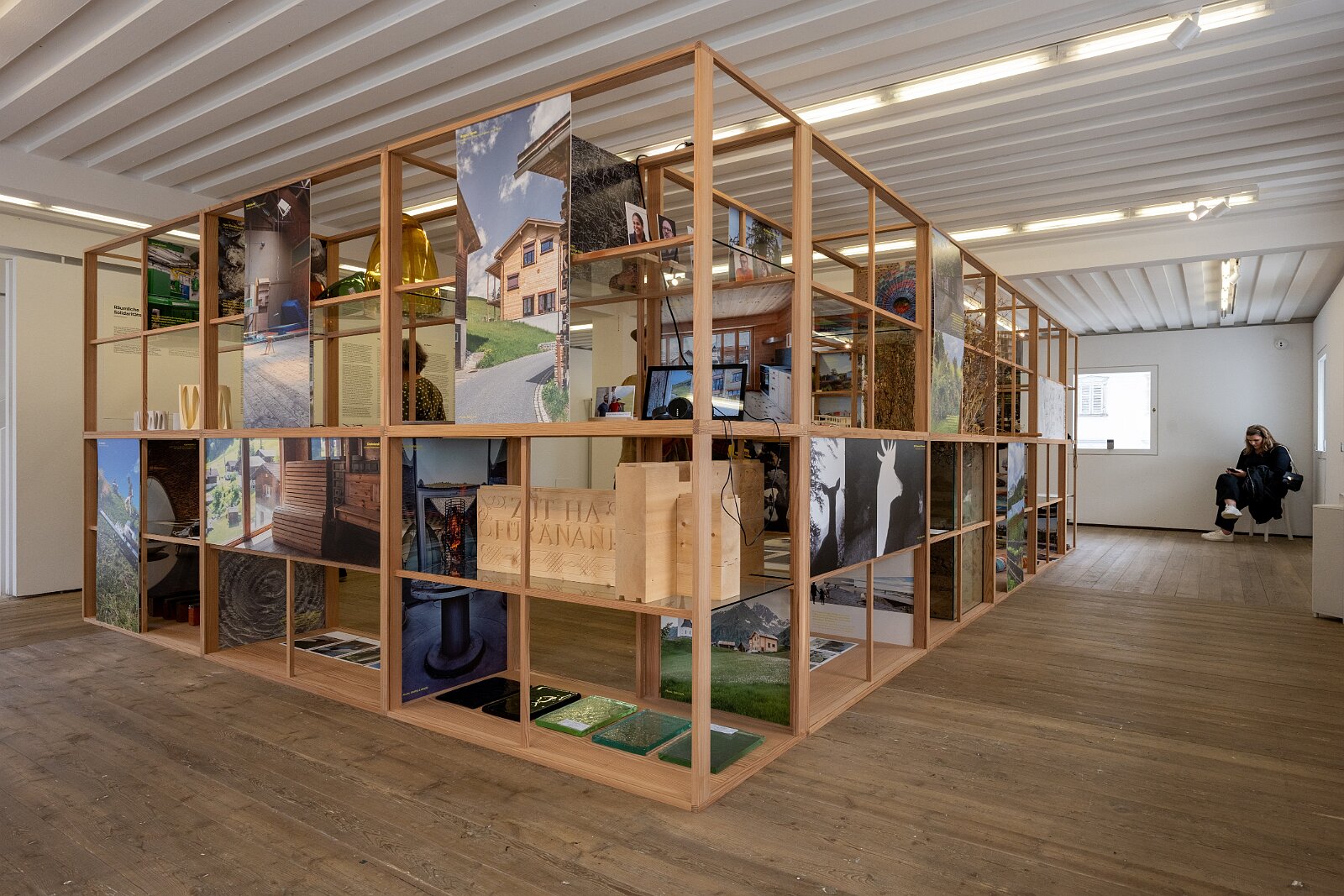 VSI.ASAI. Generalversammlung Flims Das gelbe Haus in Flims, Architekt Valerio Oligiati