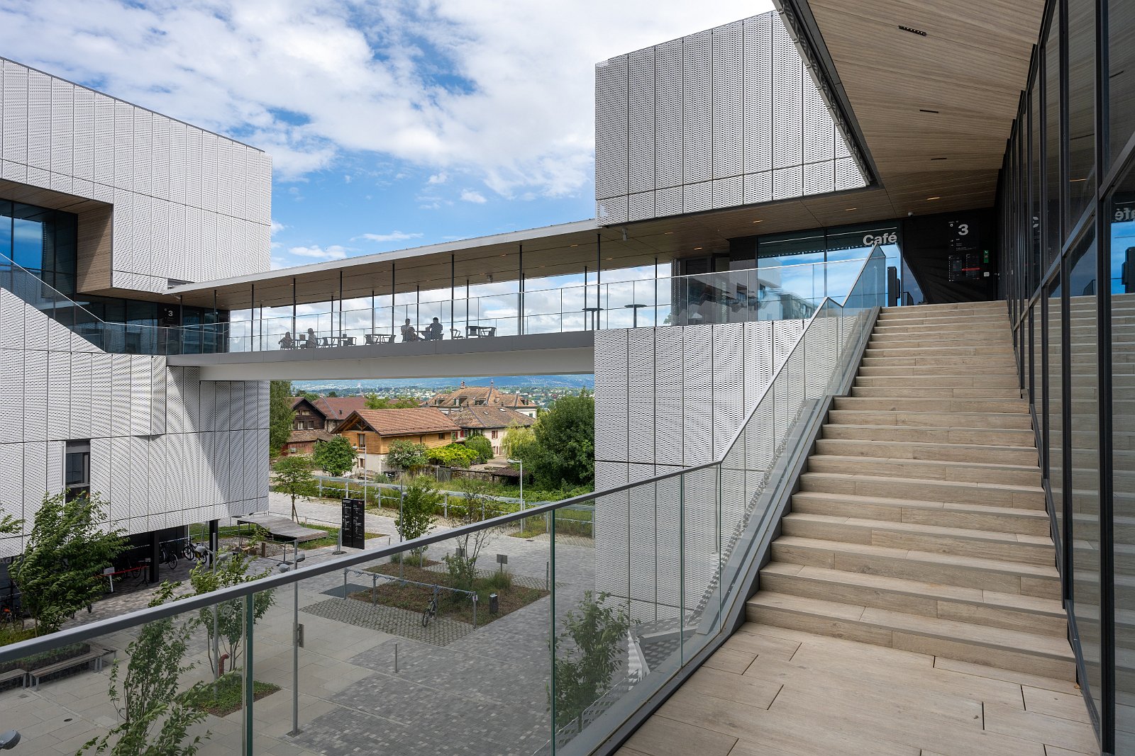 VSI.ASAI. - Generalversammlung in Lausanne, Geneva 24./25.06.2022 GRAND MORILLON von Kengo Kuma associates Tokyo und CCHE Lausanne