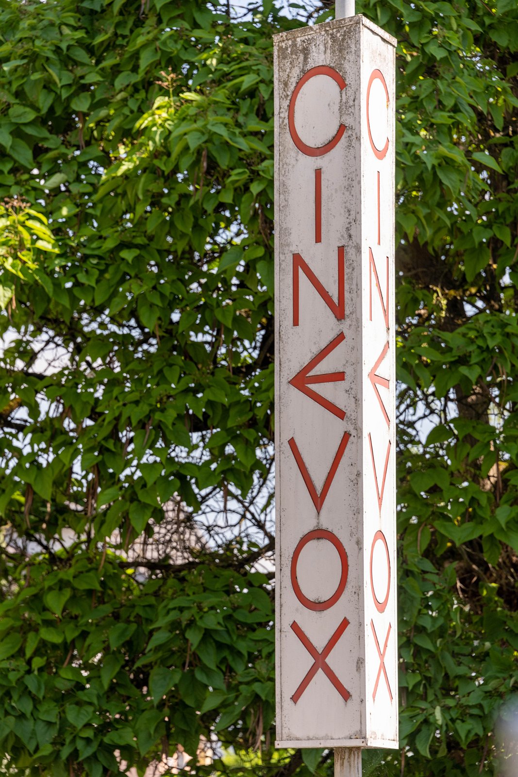 Cinevox Neuhausen am Rheinfall Architekt: Max Bill