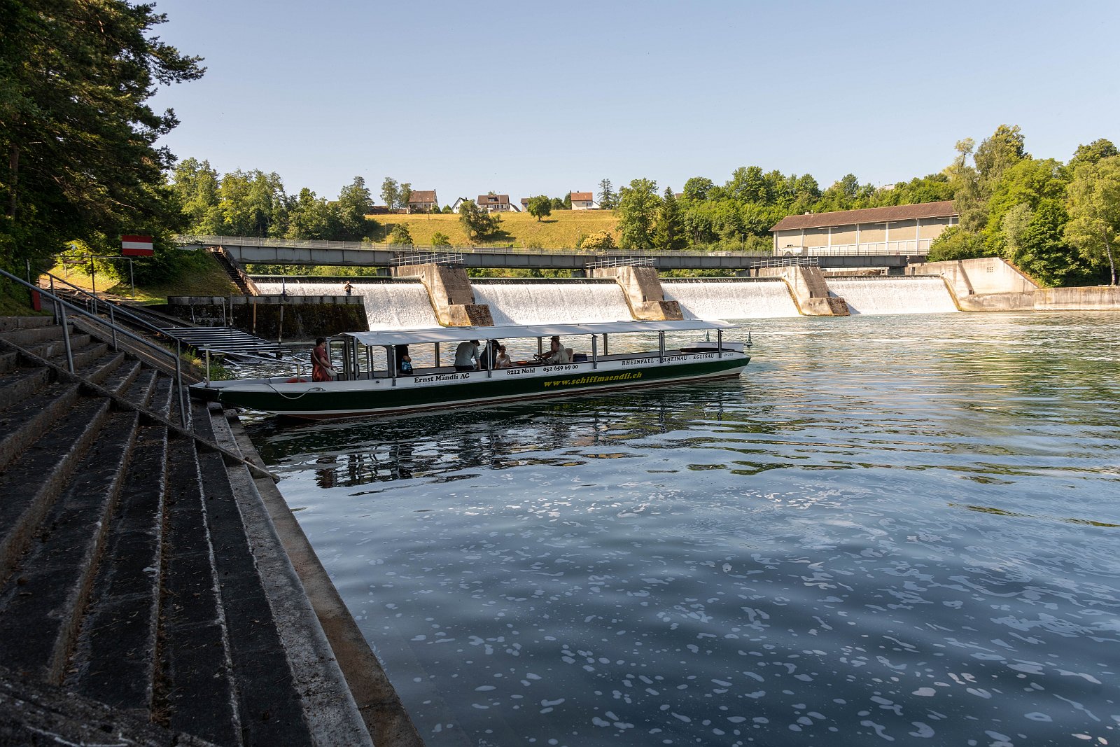 Schifffahrt auf dem Rhein 