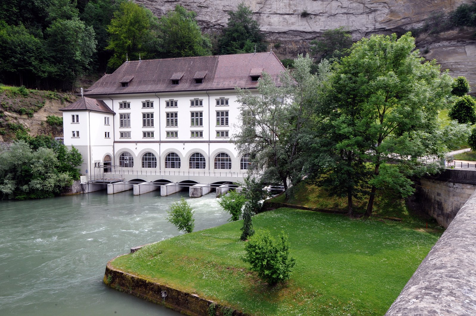 VSI.ASAI. - 67. Generalversammlung in Fribourg Kennenlernen der Altstadt von Fribourg unter Führung von Ch. Allenspach.