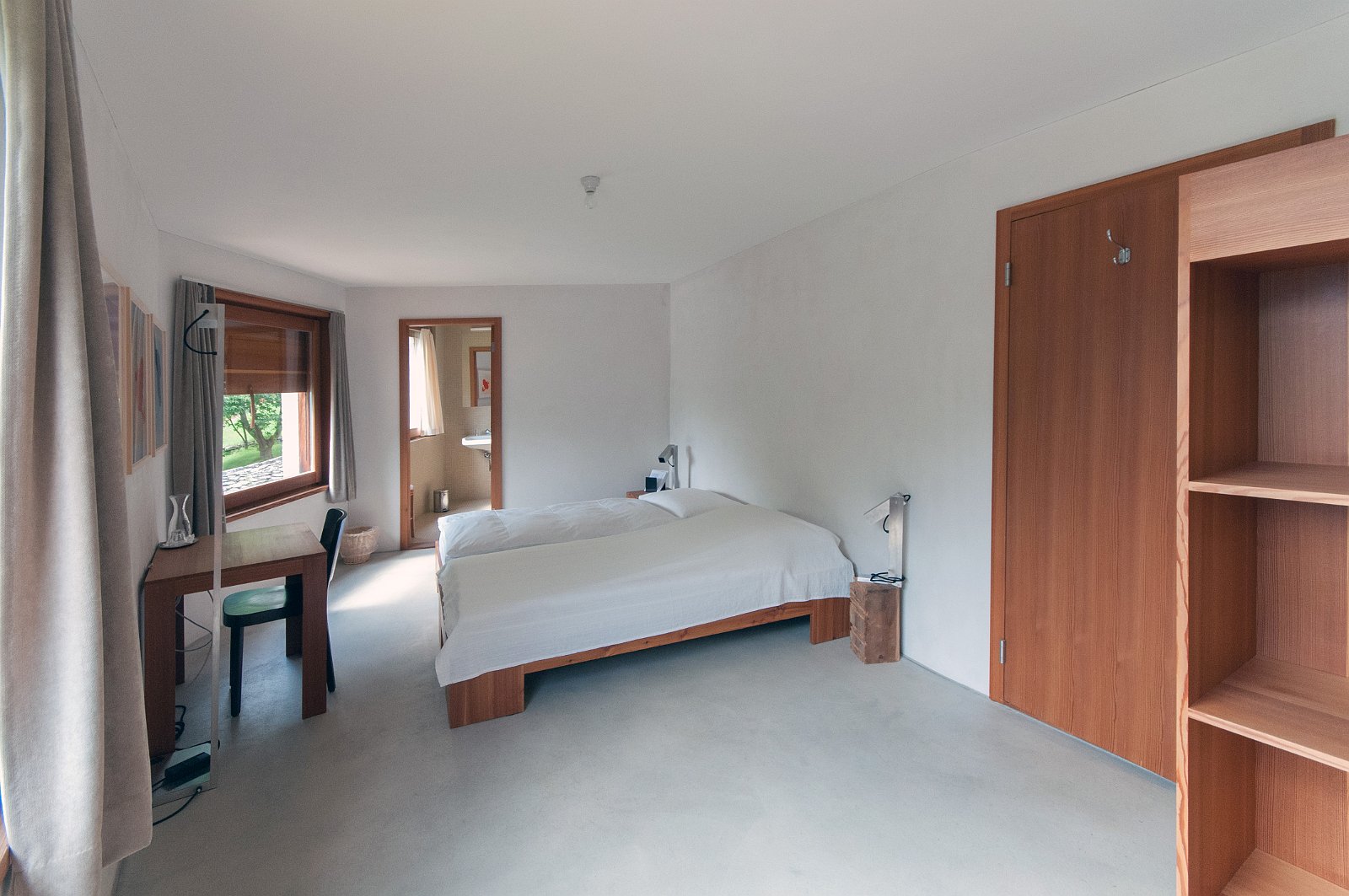 VSI.ASAI GV 28./29. Juni 2013 Besichtigung der Fondazione Garbald in Castasegna Architektur von Miller + Maranta, Basel.