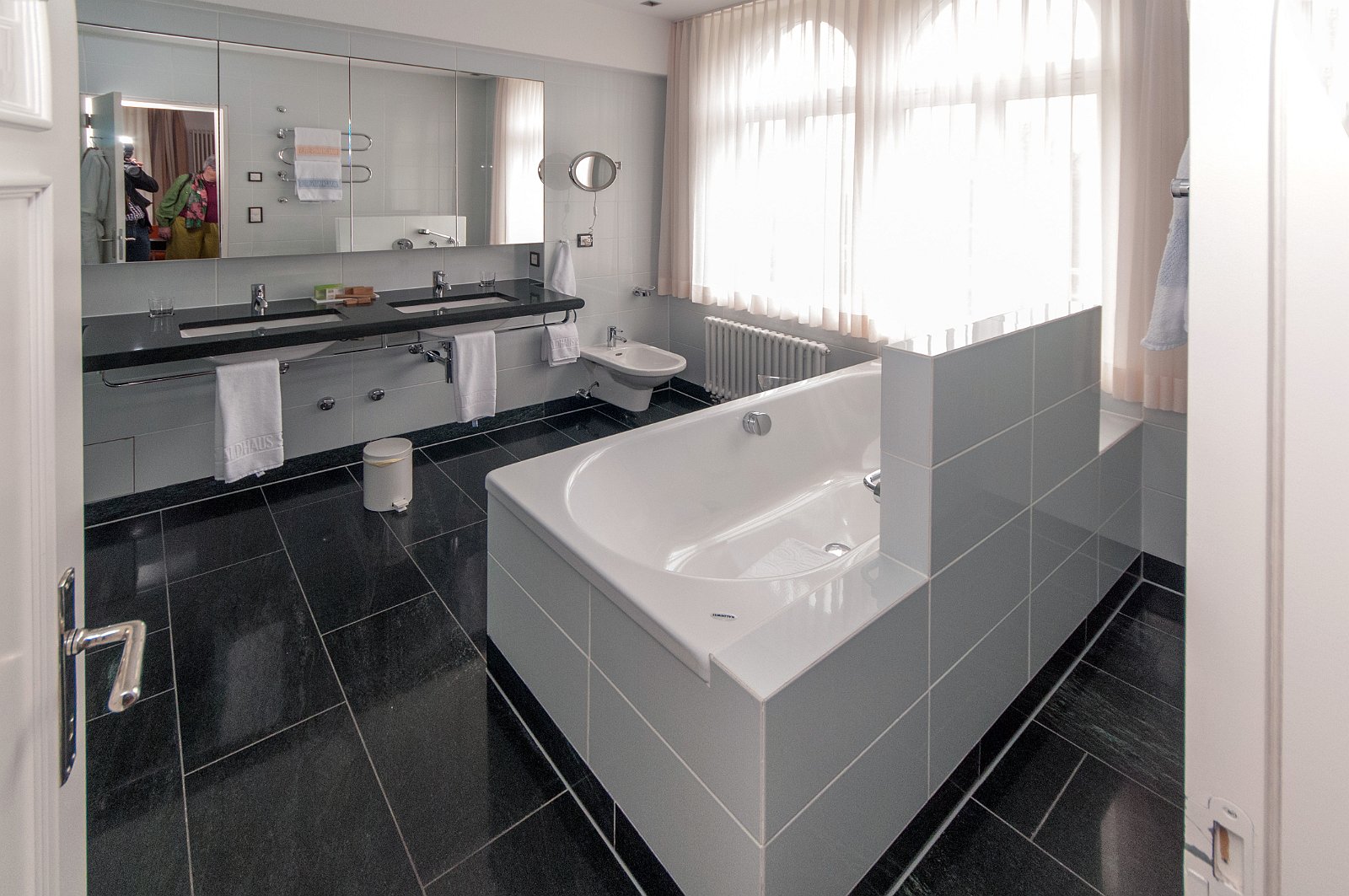 VSI.ASAI GV 28./29. Juni 2013 Hotel Waldhaus in Sils Maria | Gestaltungseingriffe von Miller + Maranta, Basel und vom heimischen Architekten Ruinelli aus Soglio