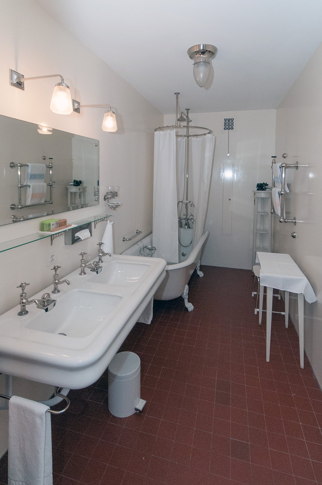 VSI.ASAI GV 28./29. Juni 2013 Hotel Waldhaus in Sils Maria | Gestaltungseingriffe von Miller + Maranta, Basel und vom heimischen Architekten Ruinelli aus Soglio