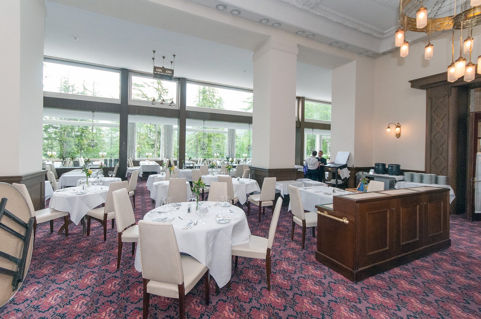 VSI.ASAI GV 28./29. Juni 2013 Hotel Waldhaus in Sils Maria | Gestaltungseingriffe von Miller + Maranta, Basel und vom heimischen Architekten Ruinelli aus Soglio