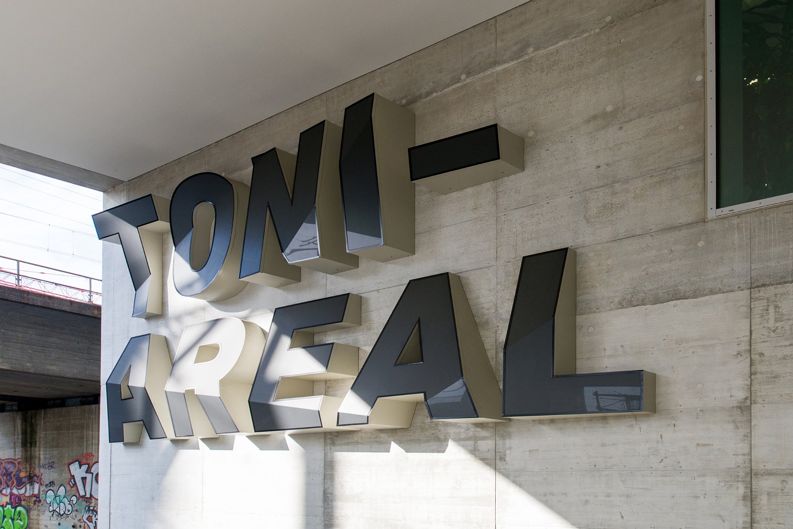 VSI.ASAI | Regional Jahresversammlung Deutschschweiz 28. März 2015 Besichtigung Toni-Areal Zürich. Zürcher Hochschule der Künste. www.zhdk.ch