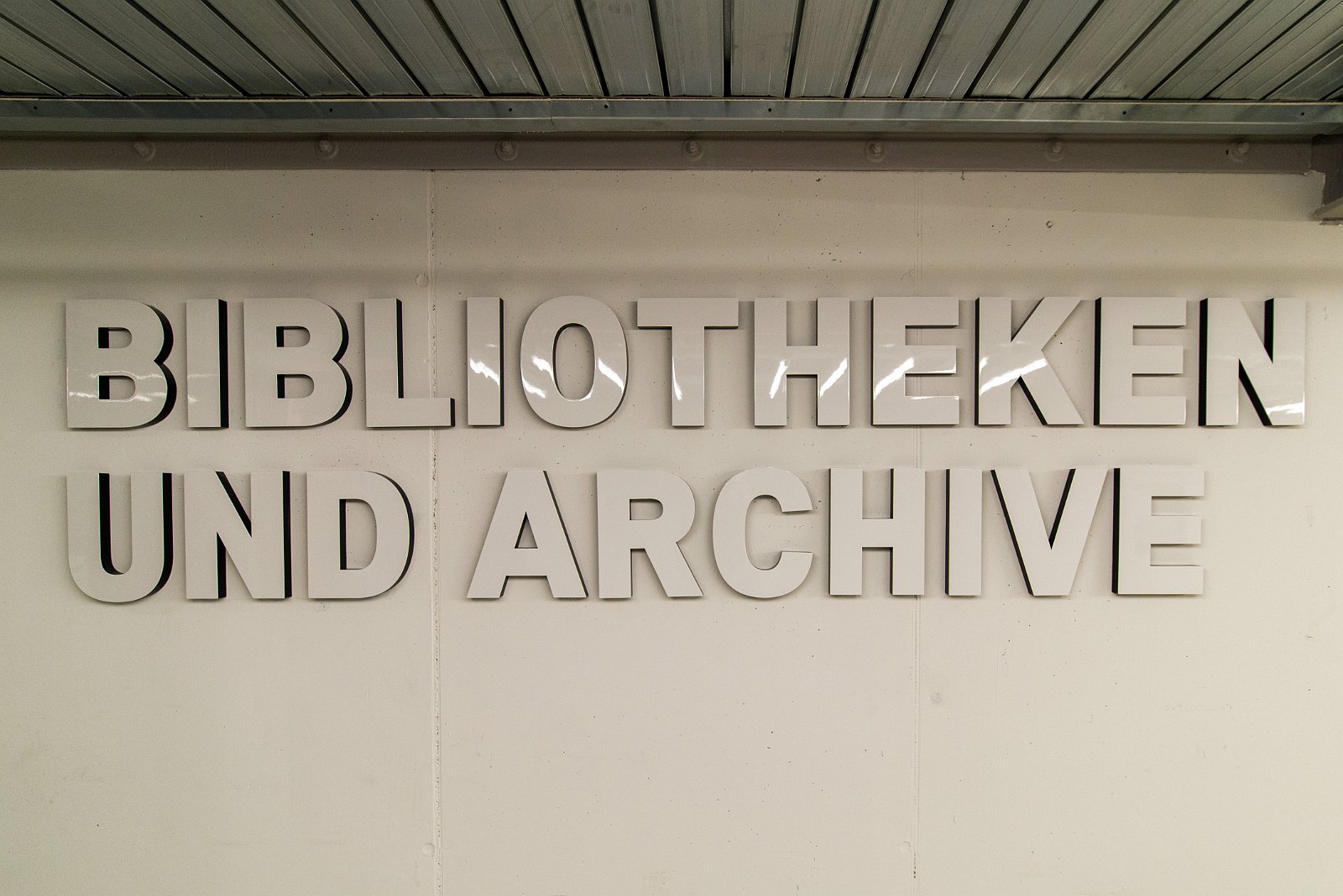 VSI.ASAI | Regional Jahresversammlung Deutschschweiz 28. März 2015 Besichtigung Toni-Areal Zürich. Zürcher Hochschule der Künste. www.zhdk.ch