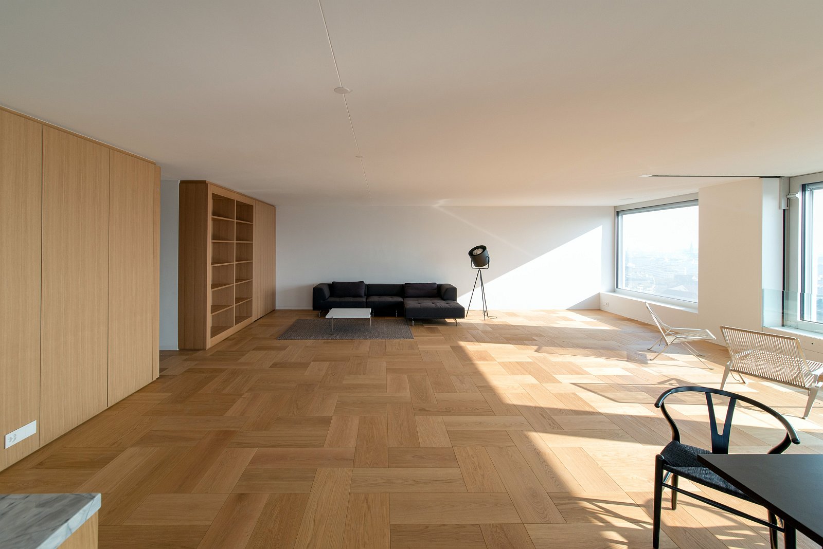 VSI.ASAI | Rundgang im Löwenbräu-Areal Zürich Rundgang und Führung im Löwenbräu-Areal Zürich. Führung durch Stephan Hürlemann, Partner Studio Hannes Wettstein AG und Volker Mencke, Projektleiter Gigon/Guyer Architekten.