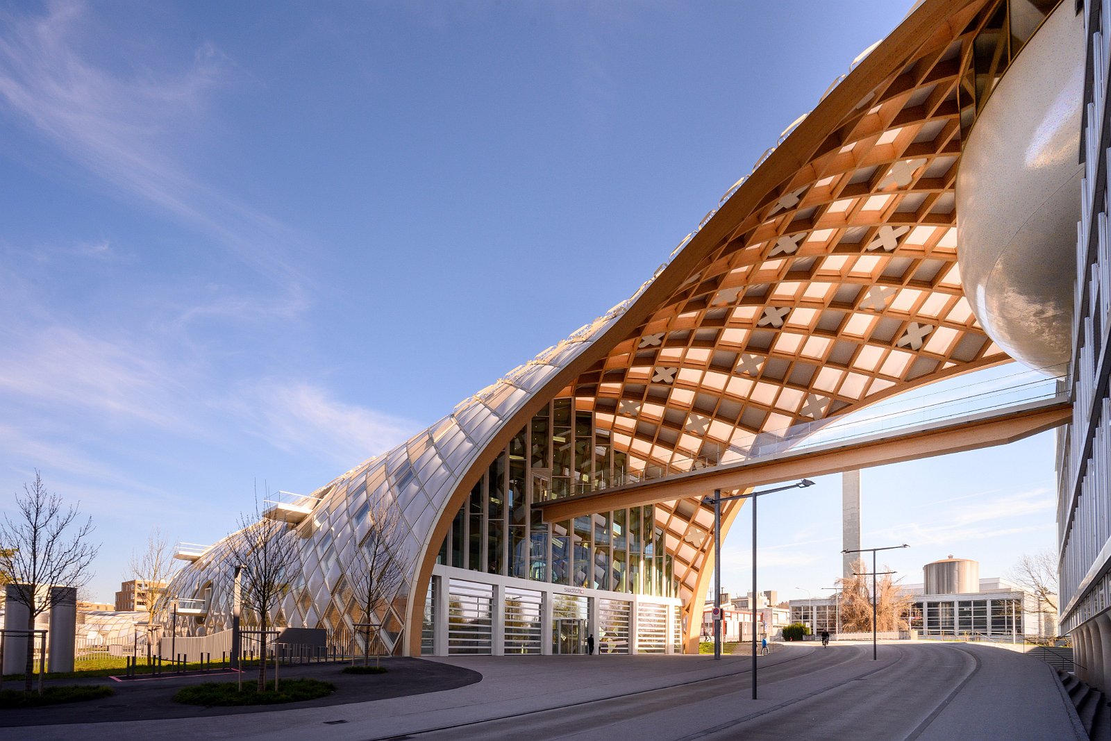 VSI.ASAI Regionalversammlung Deutschschweiz in Biel, Bienne Swatch Omega Headquarters Biel/Bienne - Architekt shigerubanarchitects