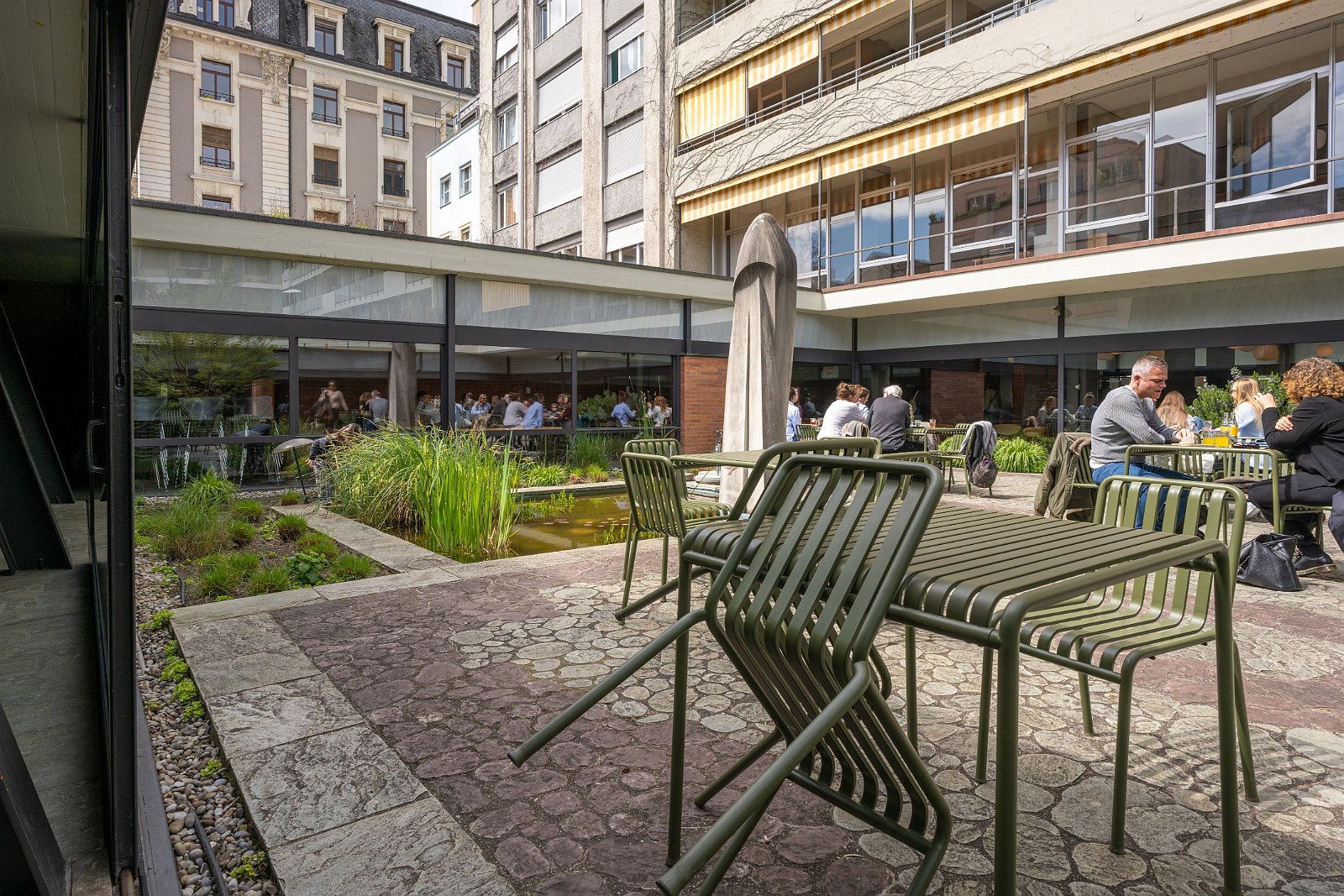 VSI.ASAI Regionalversammlung Deutschschweiz in Biel, Bienne Das Farel Haus von Architekt Max Schlup in Biel