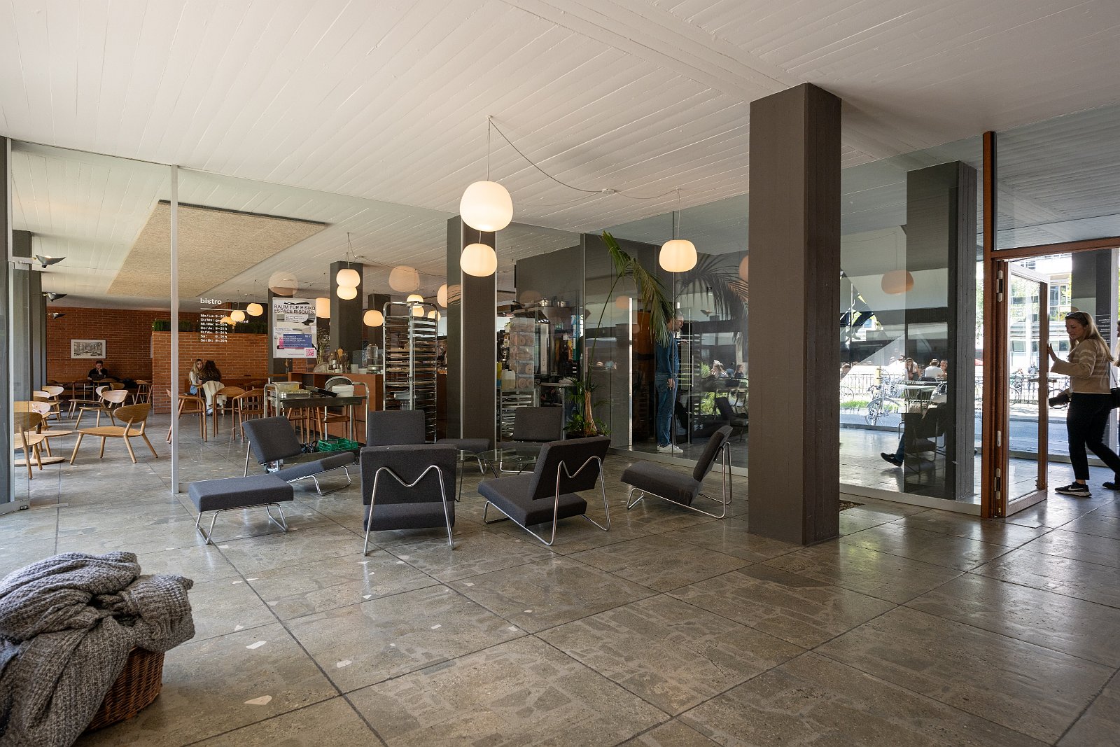 VSI.ASAI Regionalversammlung Deutschschweiz in Biel, Bienne Das Farel Haus von Architekt Max Schlup in Biel