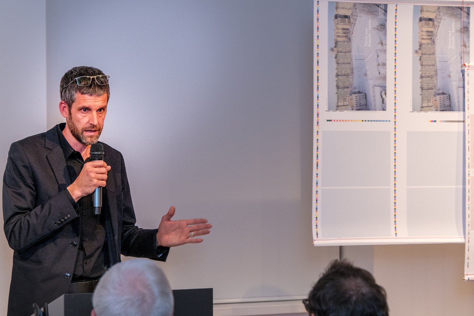 VSI.ASAI | tuerenauf-heute | Buchvernissage 