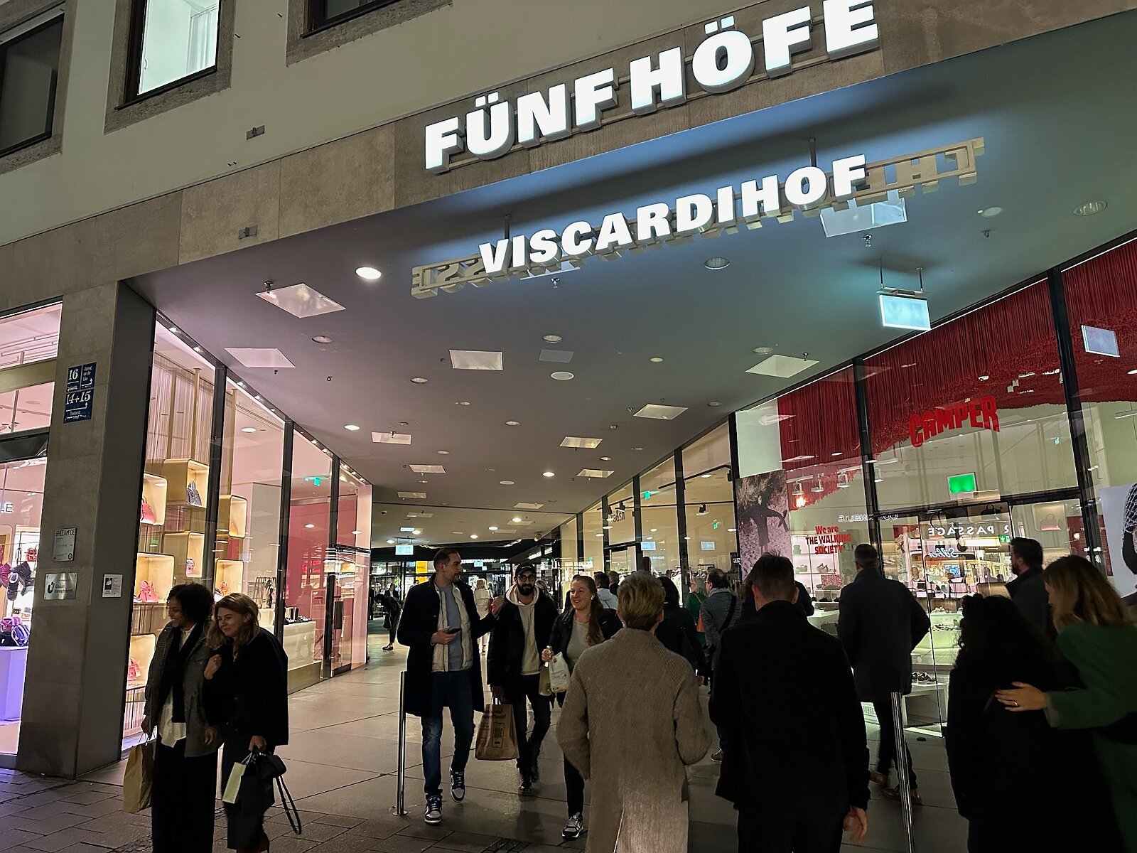 VSI.ASAI Occhio München Firmenbesichtigung auf Einladung Occhio München